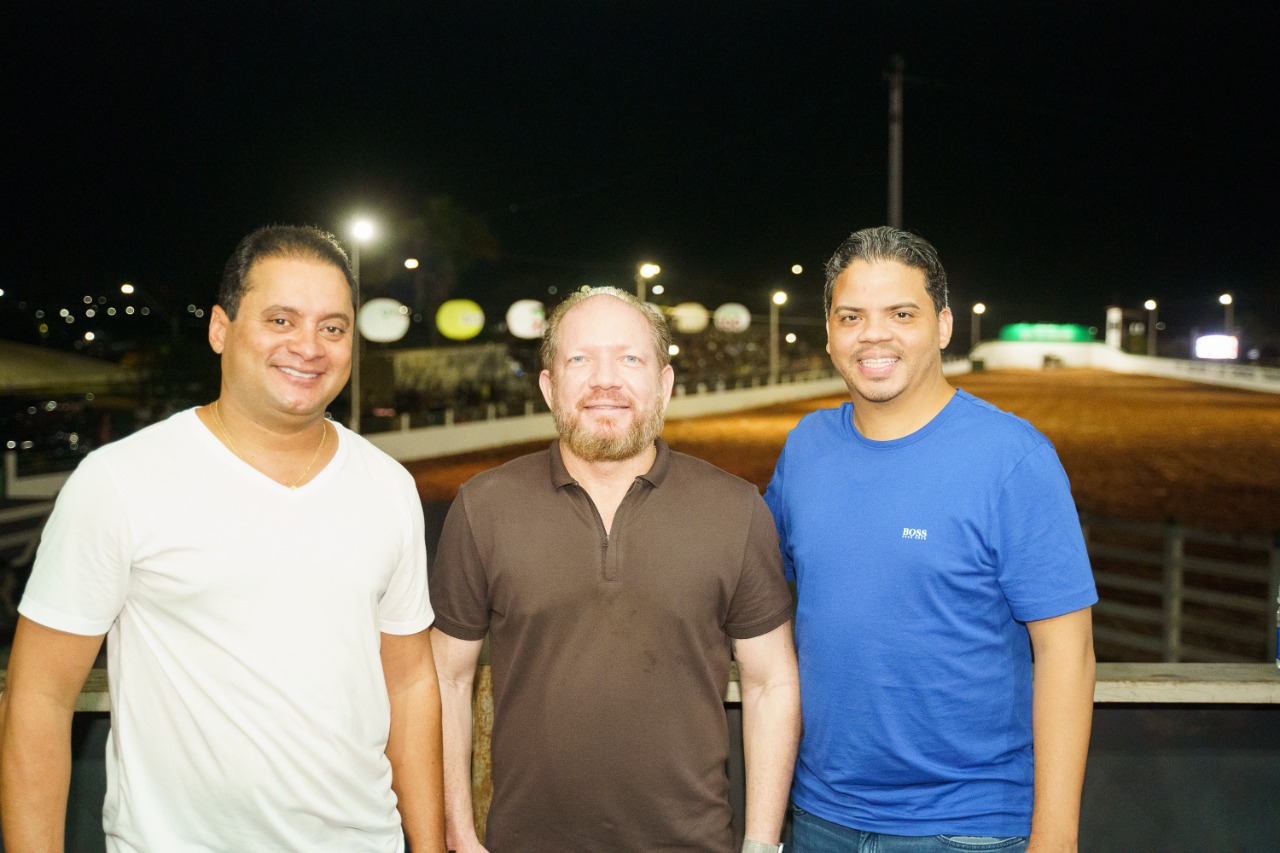 Weverton, Othelino e Luciano Genésio