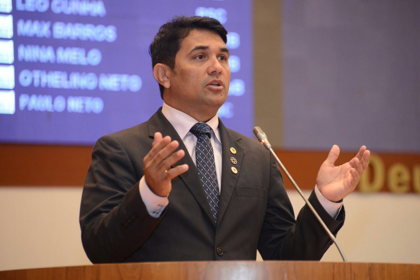 Wellington do Curso faz cobranças a respeito dos candidatos que prestaram concurso da PM