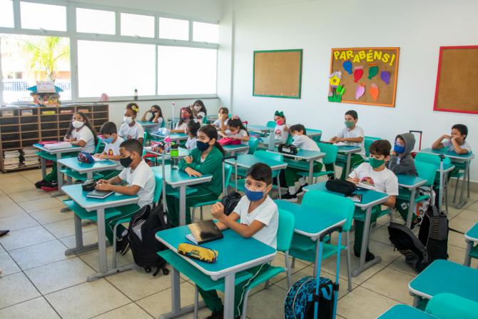 Creche-Escola Sementinha inicia ano letivo com aulas presenciais