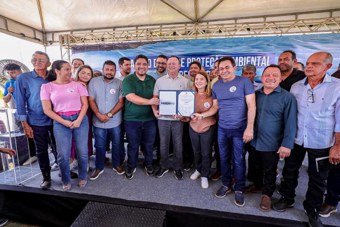 Governador sanciona lei de Iracema Vale que garante preservação da região dos Lençóis Maranhenses