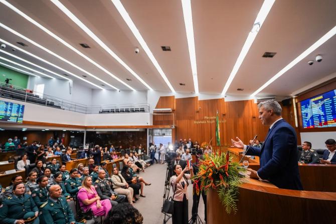 Assembleia homenageia Patrulha Maria da Penha em sessão solene solicitada por Neto Evangelista