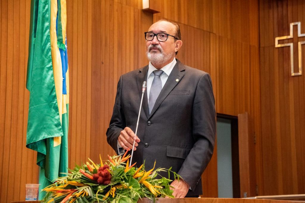 César Pires destaca trajetória e legado do jornal O Estado do Maranhão