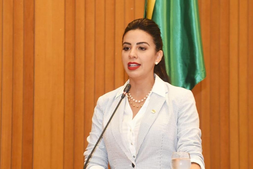 Assembleia Legislativa do Estado do Maranhão - Deputada Daniella Tema propõe criação de Frente Parlamentar de Combate ao Feminicídio