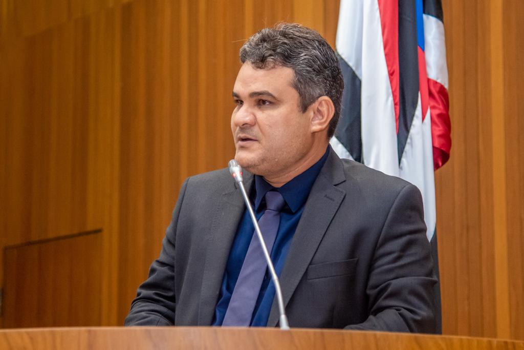 Júnior França faz indicações ao governo em benefício dos municípios de Gonçalves Dias e Presidente Dutra