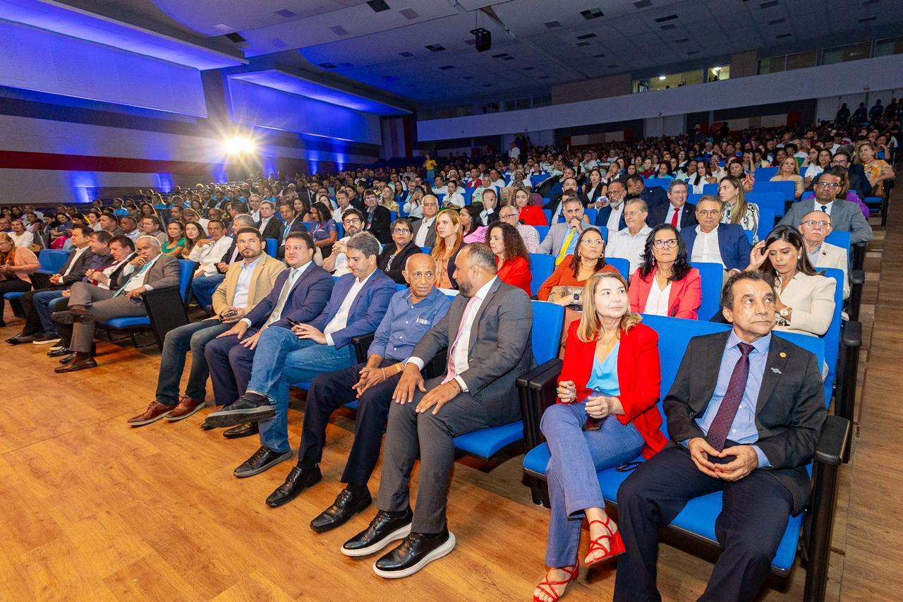 Evento foi realizado no Centro de Convenções Pedro Neiva de Santana