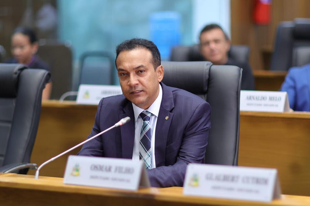 Deputado Júnior Cascaria anuncia emenda de R$ 1 milhão para a educação de Poção de Pedras 