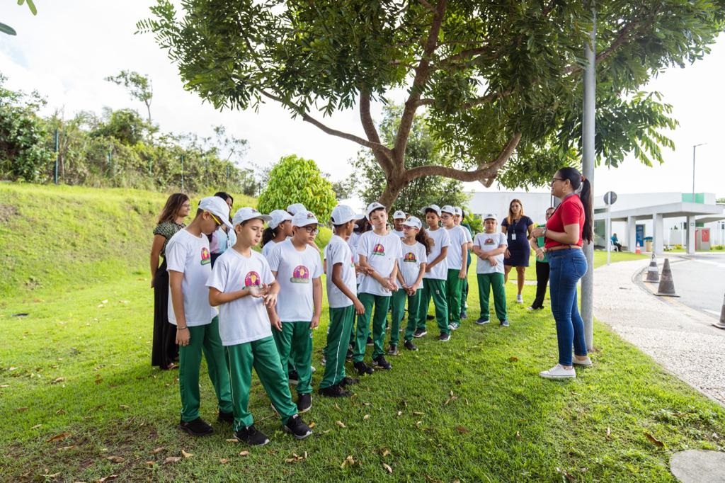 Os alunos visitaram alguns espaços da Assembleia e também foram orientados sobre o papel das unidades de conservação ambiental