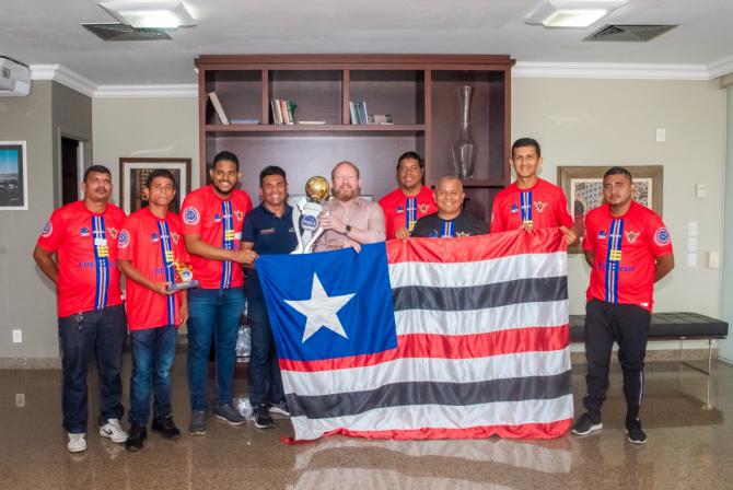 Othelino recebe equipe maranhense vencedora do Campeonato Brasileiro Loterias Caixa de Futebol de Surdos