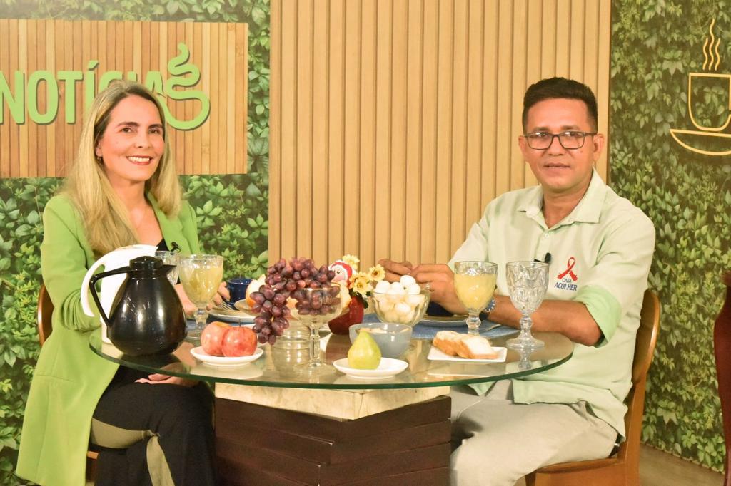 ‘Café com Notícias’- Diretor-presidente da Casa Acolher aborda o Dezembro Vermelho  