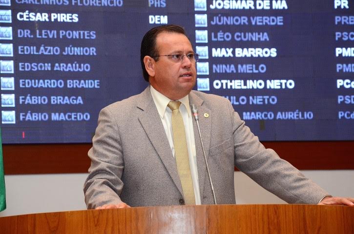 Stênio Resende destaca ações realizadas em Olho D