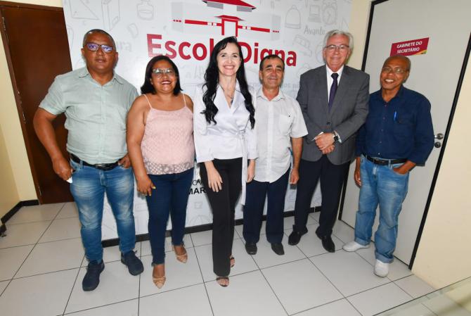 Arnaldo Melo reúne-se com secretária de Educação para discutir instalação de Colégio Militar no Coroadinho