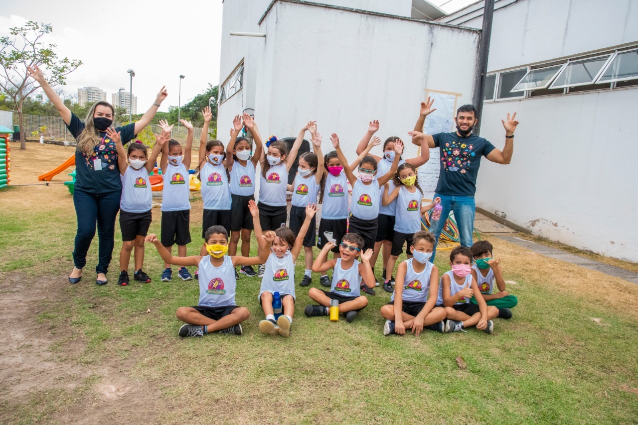 Atividades recreativas envolveram alunos do Ensino Fundamental, como parte da programação alusiva à Semana da Criança