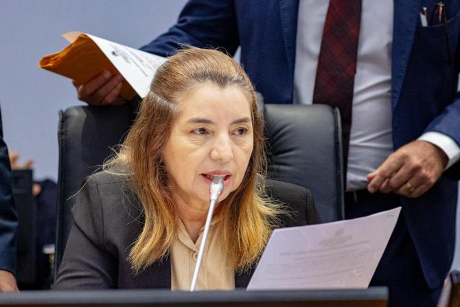 Iracema Vale esclarece sobre o processo de escolha do novo membro do TCE e declara apoio a Flávio Costa