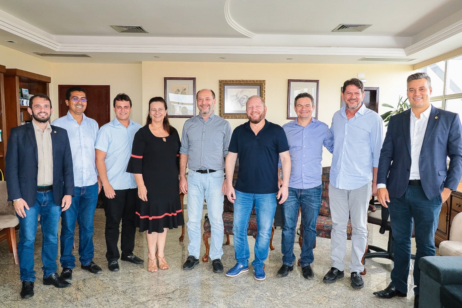 Comitiva de deputados maranhenses conhece politica educacional aplicada em Sobral