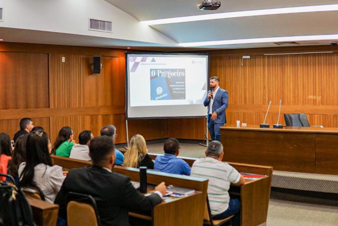 Escola do Legislativo inicia curso sobre noções gerais da nova lei de licitação 