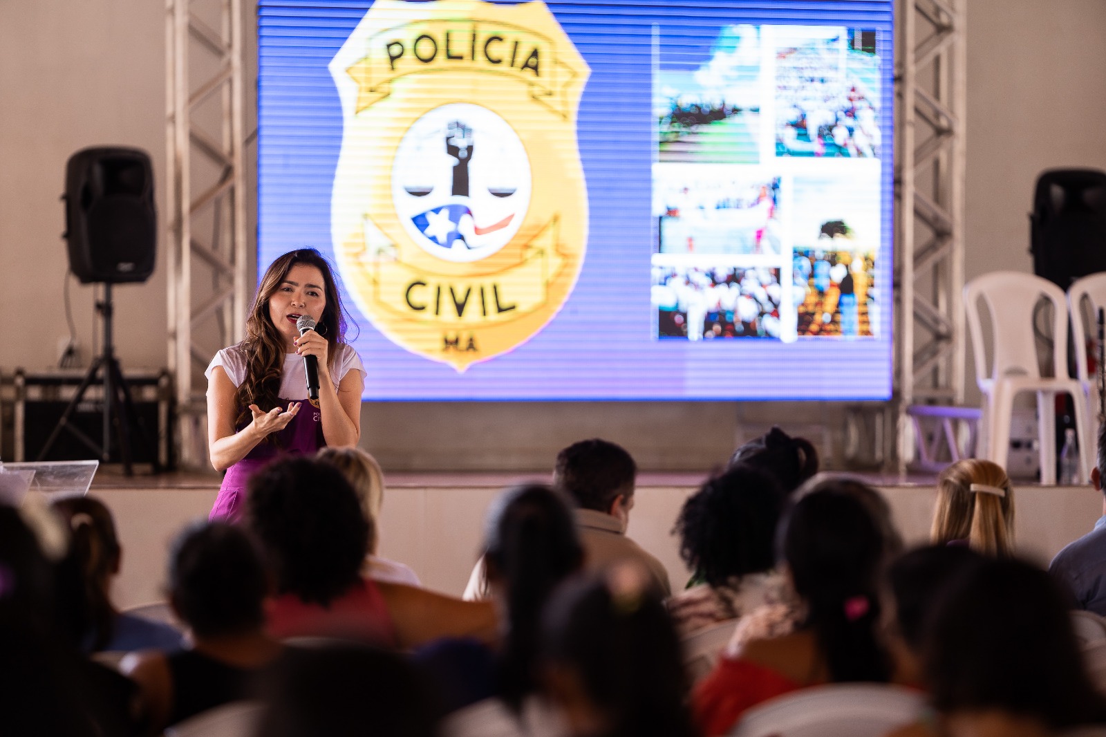 Delegada Kazumi Tanaka, coordenadora das Delegacias da Mulher no Estado, proferiu palestra