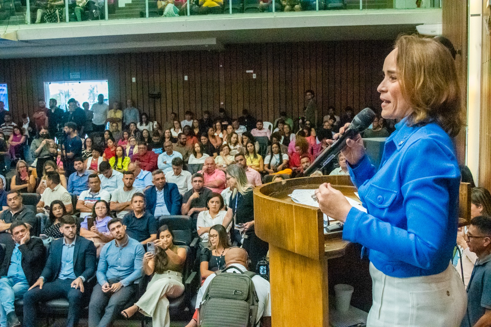 Presidente do FNDE, Fernanda Pacobahyba, disse que prefeitos têm acorrido ao órgão, dispostos a retomar essas obras