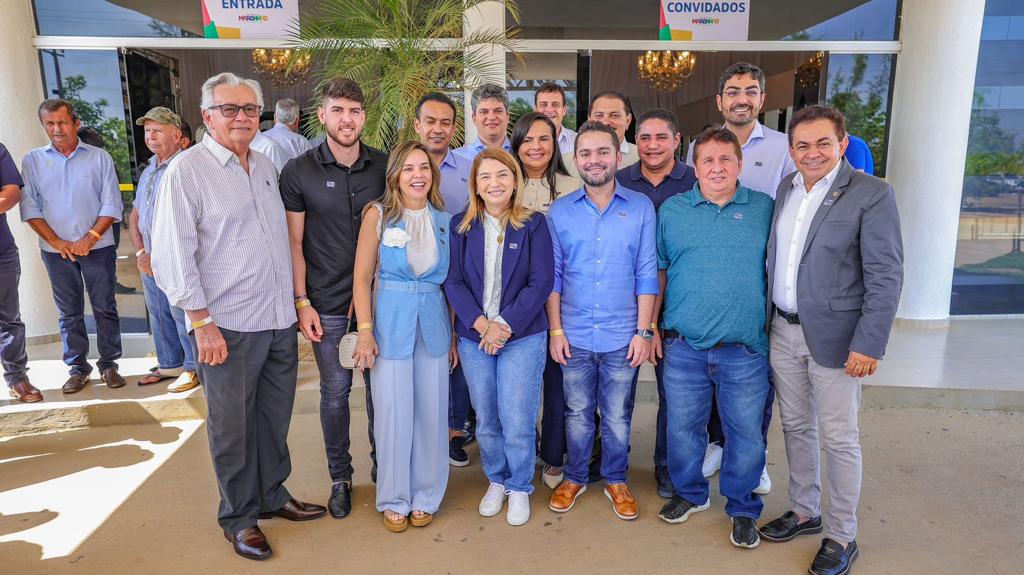 Comitiva de deputados estaduais liderada pela presidente da Assembleia Legislativa do Maranhão, Iracema Vale, acompanhou o lançamento