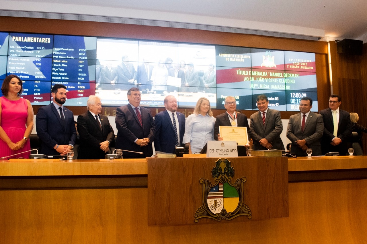 Os governadores Flávio Dino (MA) e Wellington Dias (PI) prestigiaram a cerimônia conduzida pelo deputado Othelino 