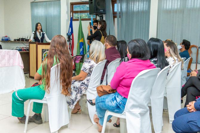 Daniella Tema participa da solenidade de implantação da Procuradoria da Mulher em Santa Inês