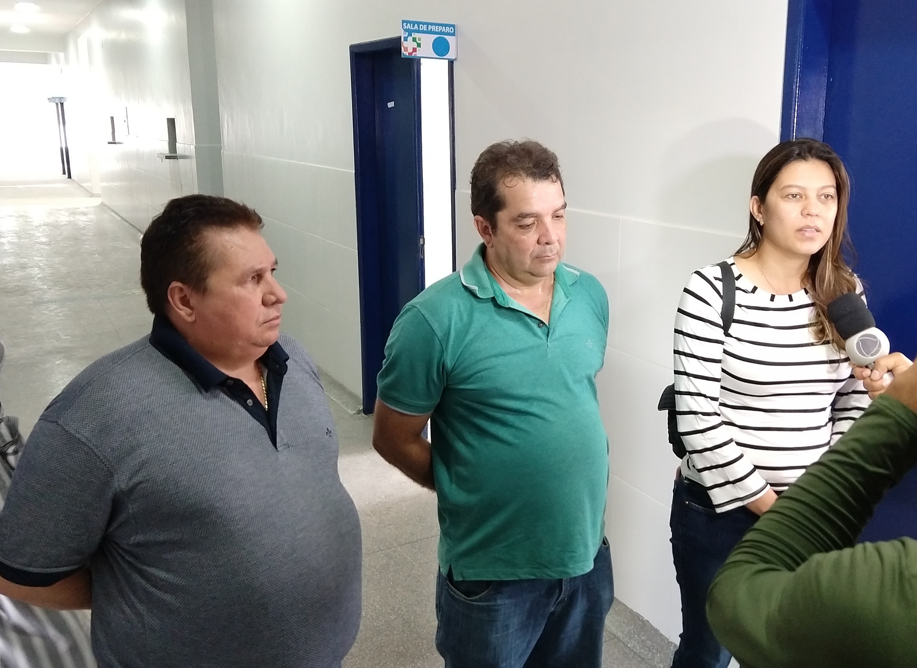 Deputado Ariston Ribeiro visita hospital em Bacabeira
