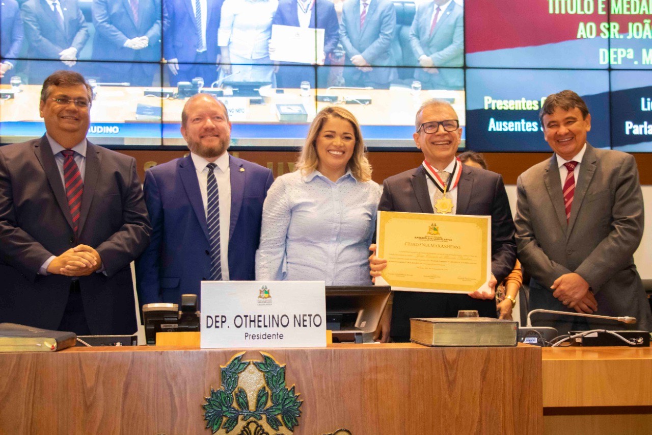 Por sugestão de Mical Damasceno, Assembleia homenageia João Vicente Claudino