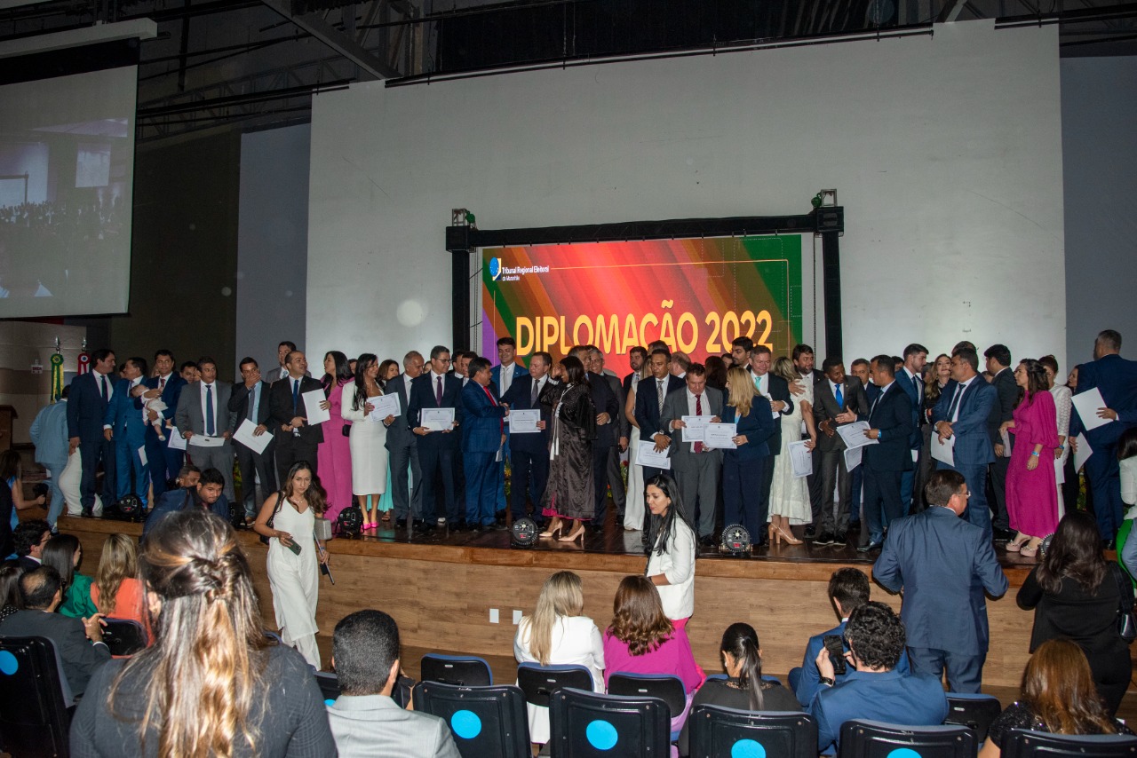 Diplomação aconteceu na tarde deste sábado, no Centro de Convenções de São Luís 