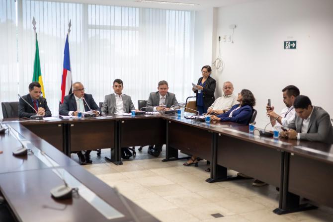 Comissão de Meio Ambiente emite pareceres favoráveis a projetos que beneficiam animais