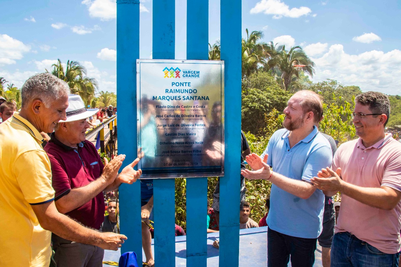 Em Vargem Grande, Othelino participa de inauguração de ponte e anuncia emendas para o município 