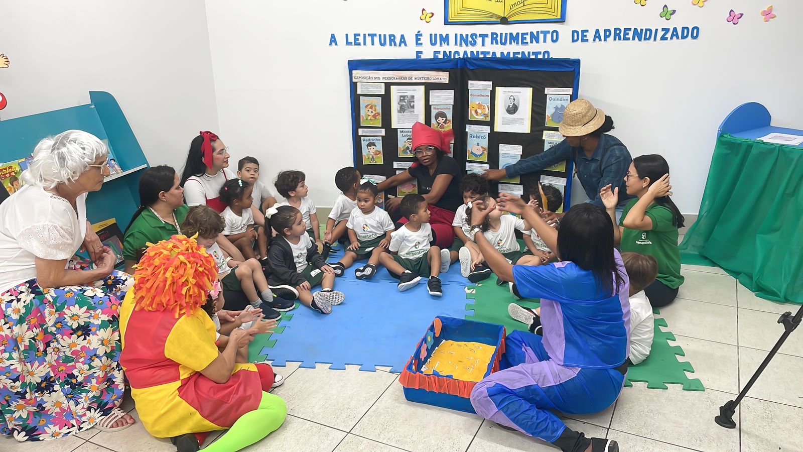 Dia Nacional do Livro Infantil na Sementinha