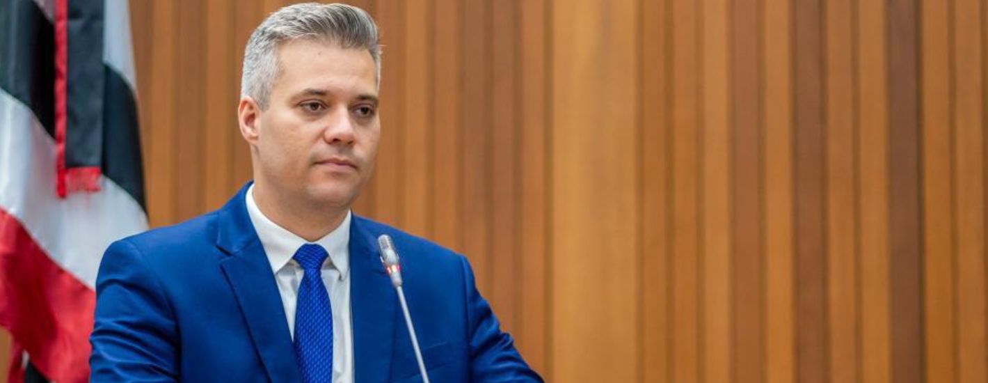 Neto Evangelista é eleito presidente da CCJ