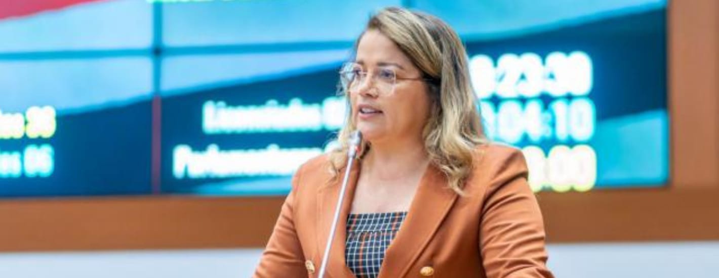 Mical Damasceno louva a Deus e clama por Ano Legislativo produtivo e harmonioso