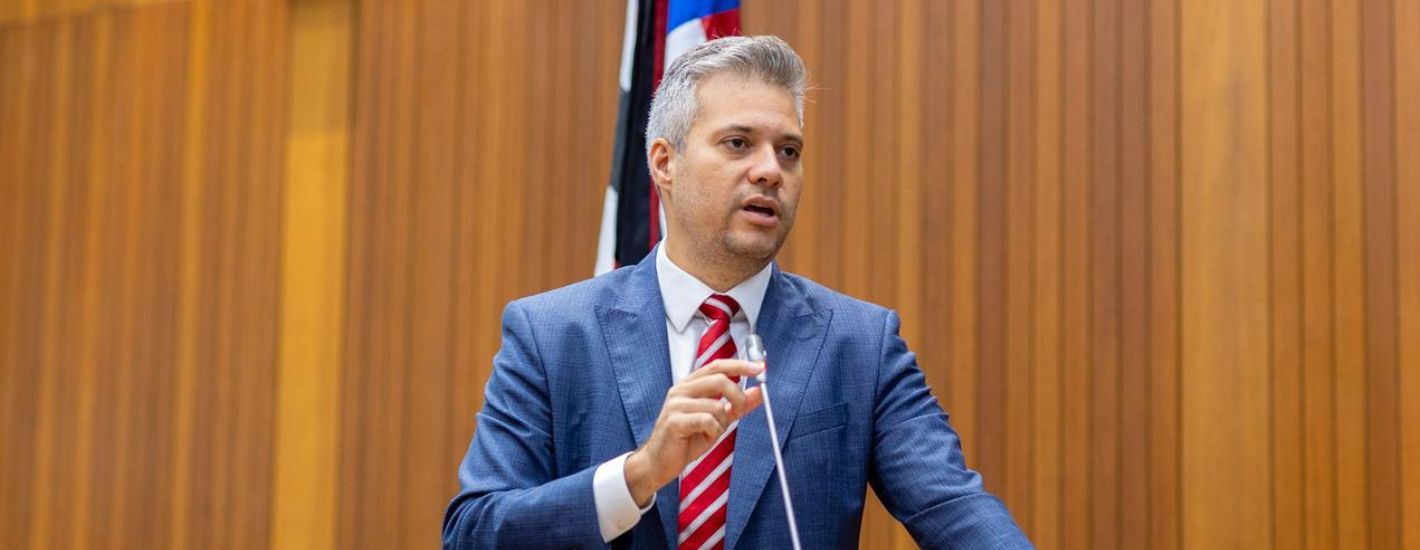 Carlos Brandão indica Neto Evangelista para liderança do governo na Alema