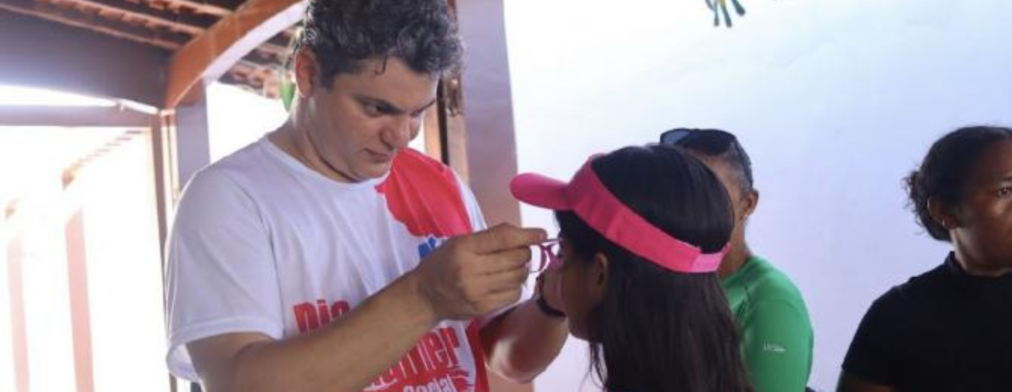 Francisco Nagib homenageia mulheres com atendimentos em saúde e mutirão oftalmológico