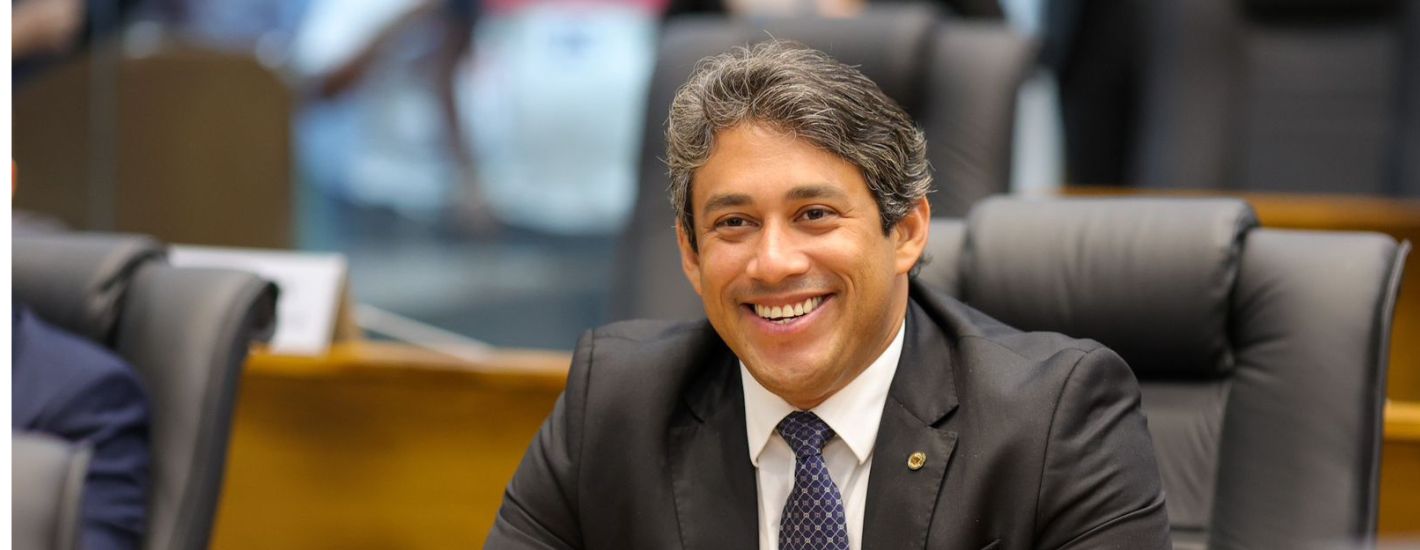 Proposta do deputado Osmar Filho visa criar campanha Abril Azul em nível estadual