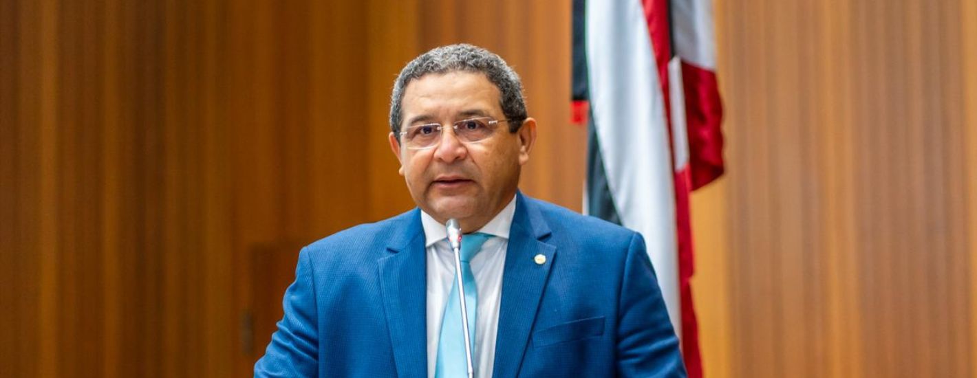 Jota Pinto destaca anúncio da reforma da Praça do Sol e do entorno da praia da Ponta d’Areia