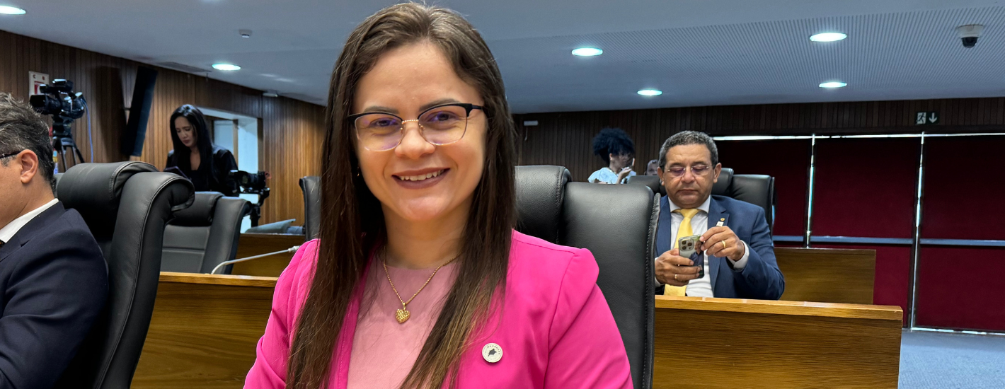 Fabiana Vilar comemora sanção de lei que eleva Artesanato Renda de Bilro a Patrimônio Imaterial do Maranhão