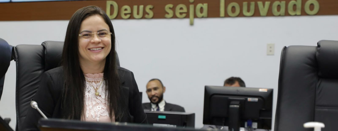 Lei de autoria de Fabiana Vilar reconhece município de Raposa como Terra do Artesanato Renda de Bilro