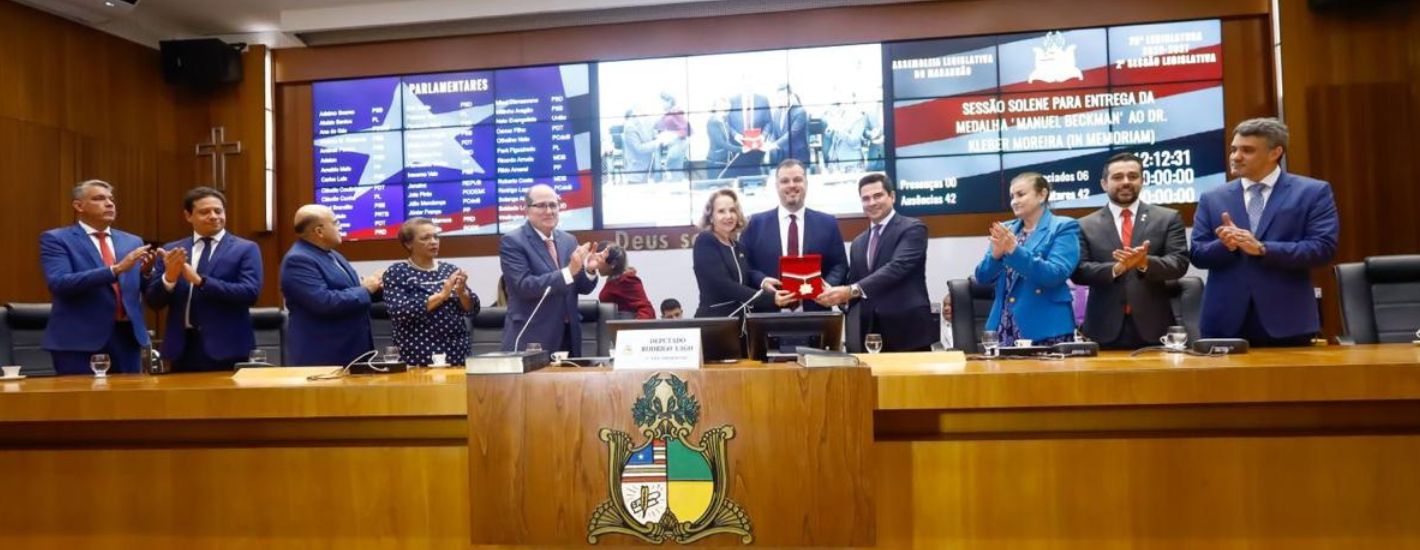 Assembleia concede Medalha ‘Manuel Beckman’ a Kleber Moreira