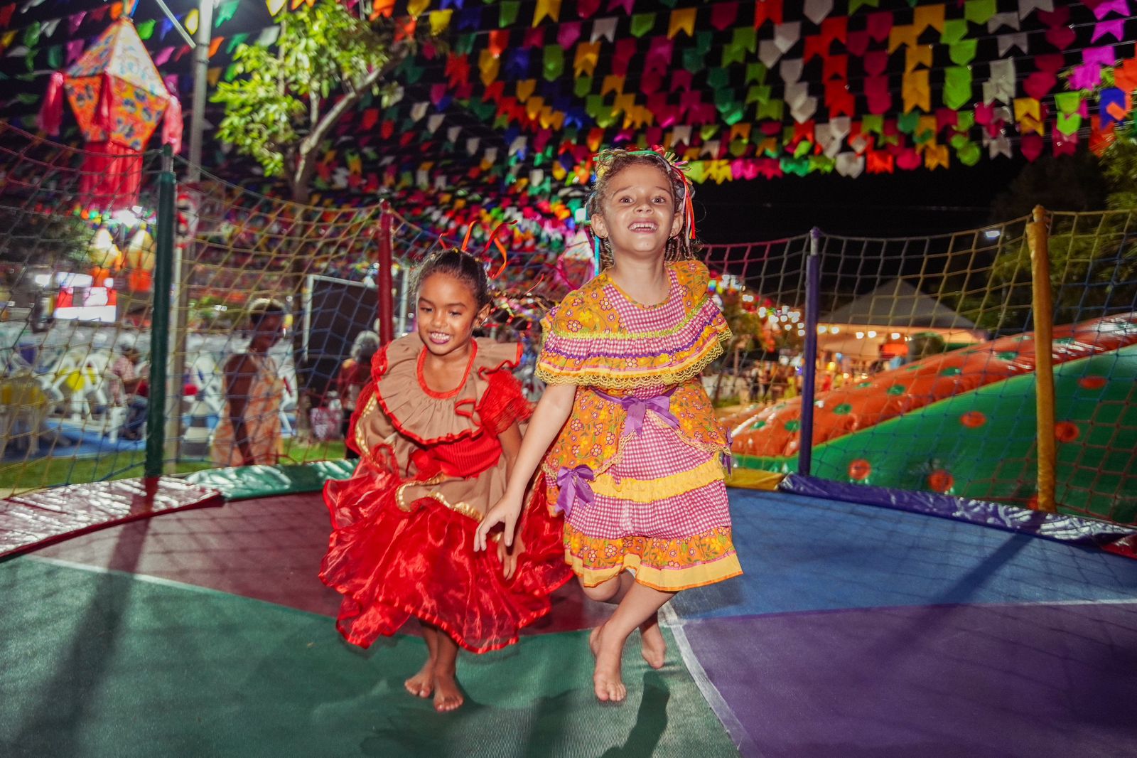 Espaço infantil é sinônimo de diversão e atrai famílias ao Arraial da Assembleia