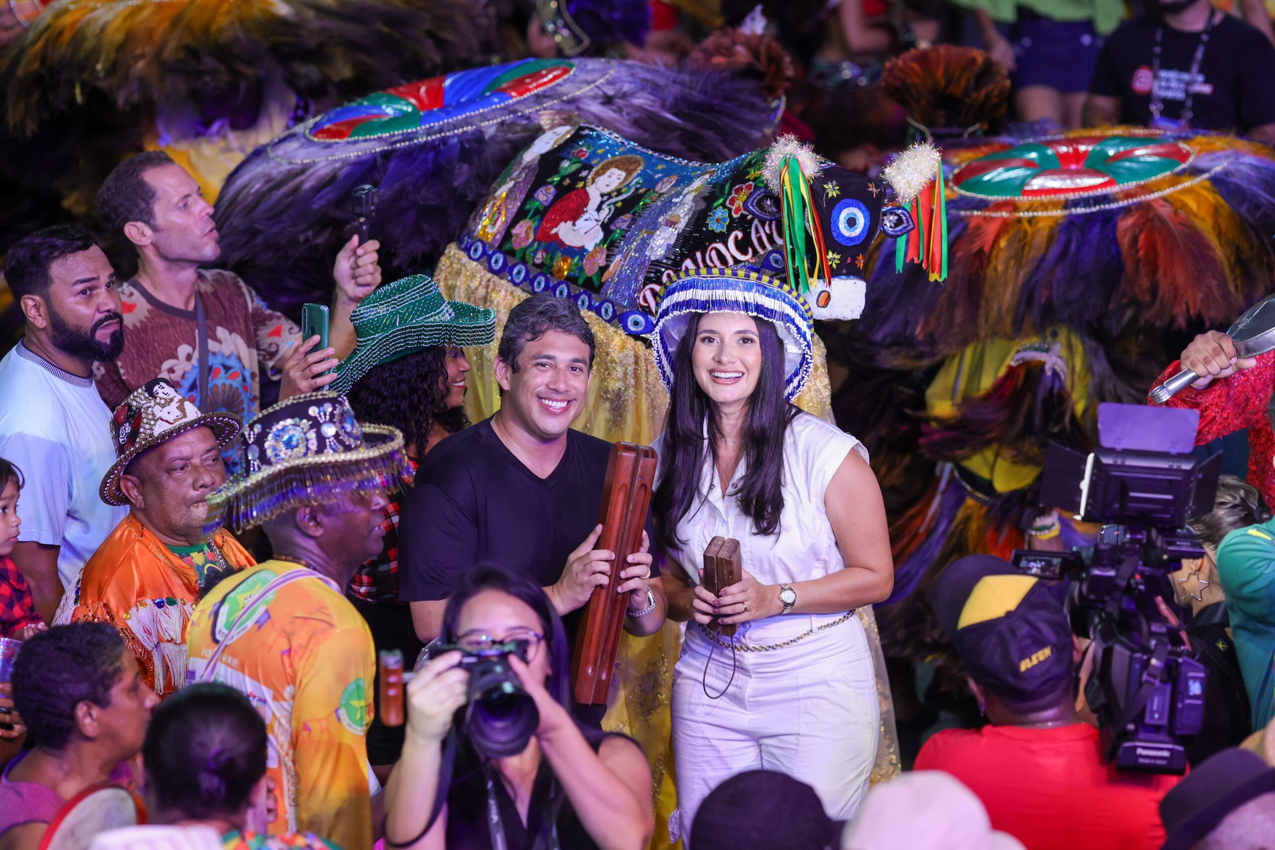 São João na Praça atrai uma multidão e leva cultura ao bairro São Francisco