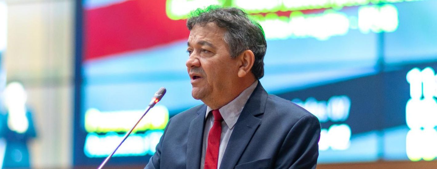 Miltinho Aragão destaca construção de estrada que vai ligar povoado Caxuxa a Miranda