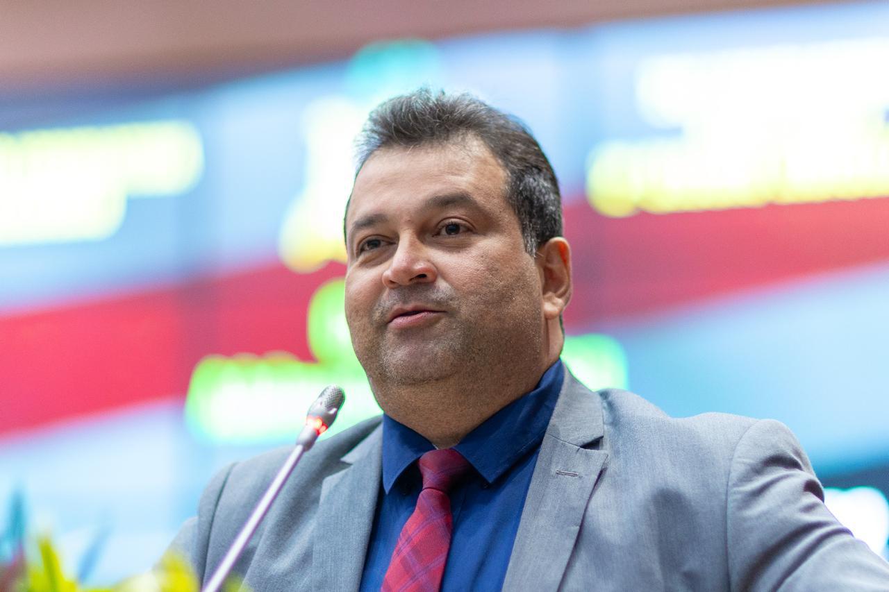 Adelmo Soares reivindica melhorias na MA-127