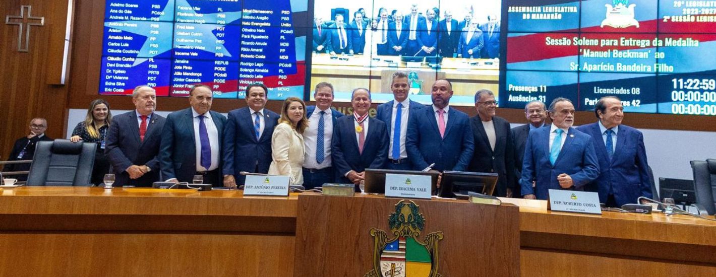 Aparício Bandeira é homenageado com a Medalha ‘Manuel Beckman’