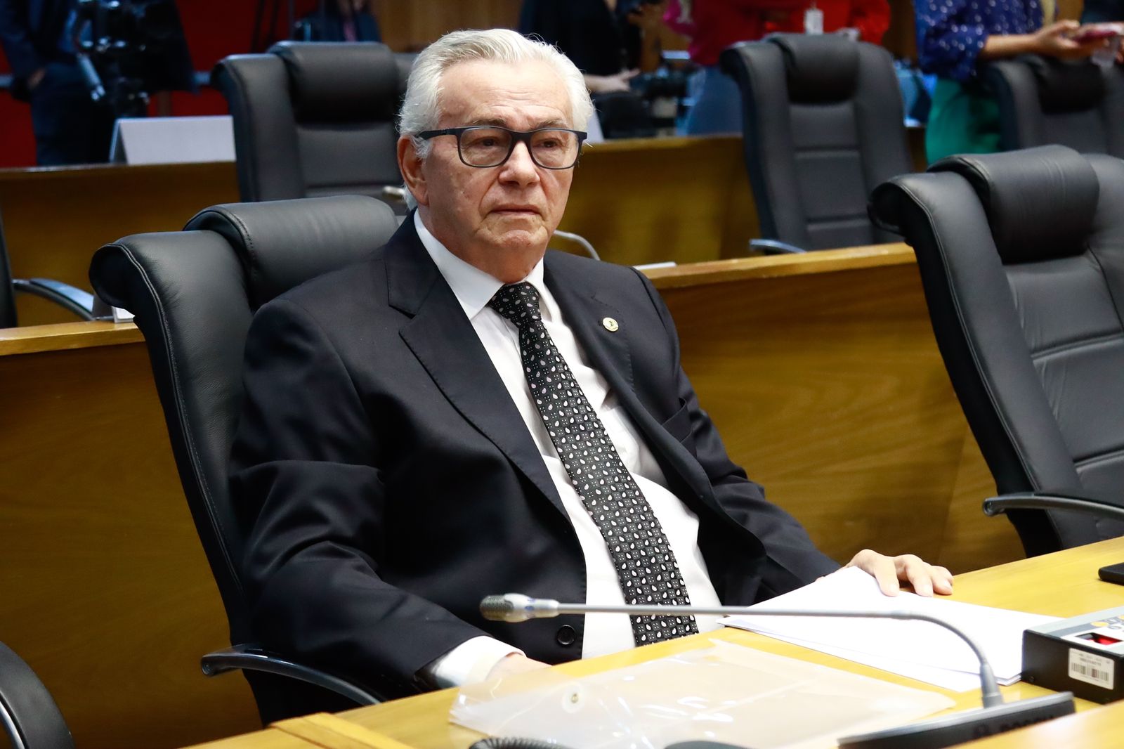 Deputado Arnaldo Melo solicita benefícios na área de saúde para o município de Colinas