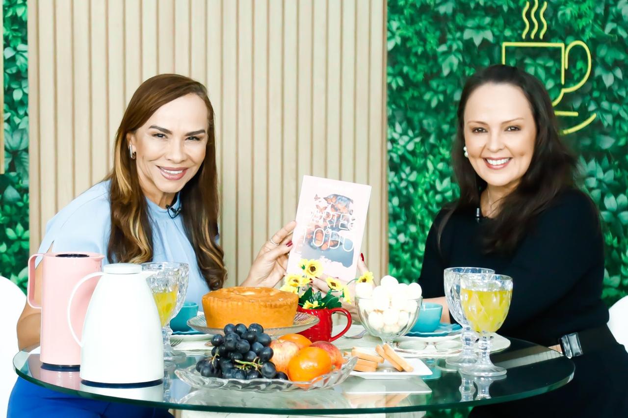 Escritora Danielle Buna aborda lançamento do livro ‘Partes e Todo’ no Café com Notícias