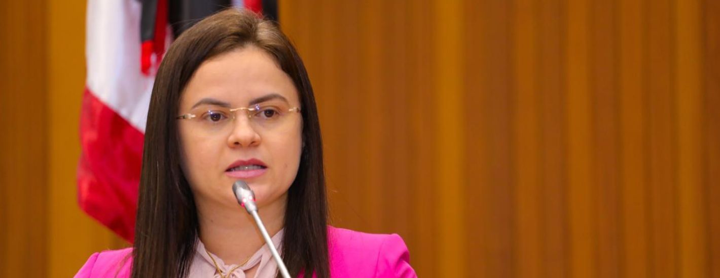 Aprovado PL de Fabiana Vilar que propõe “Selo Amarelo” a empresas que apoiem mulheres com endometriose