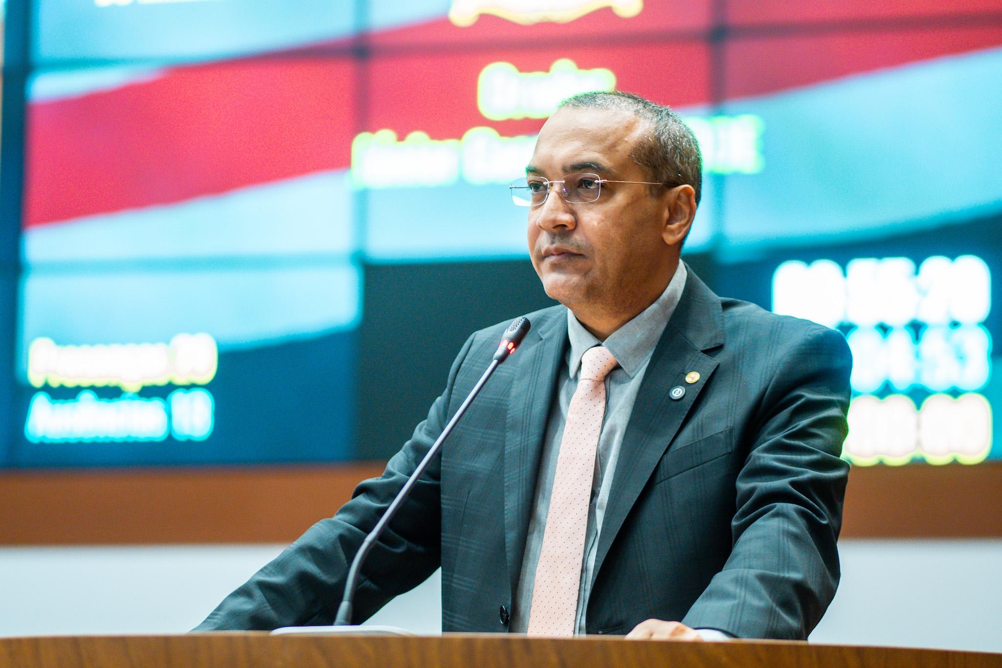 Júnior Cascaria destaca ações parlamentares em seu primeiro pronunciamento de 2025