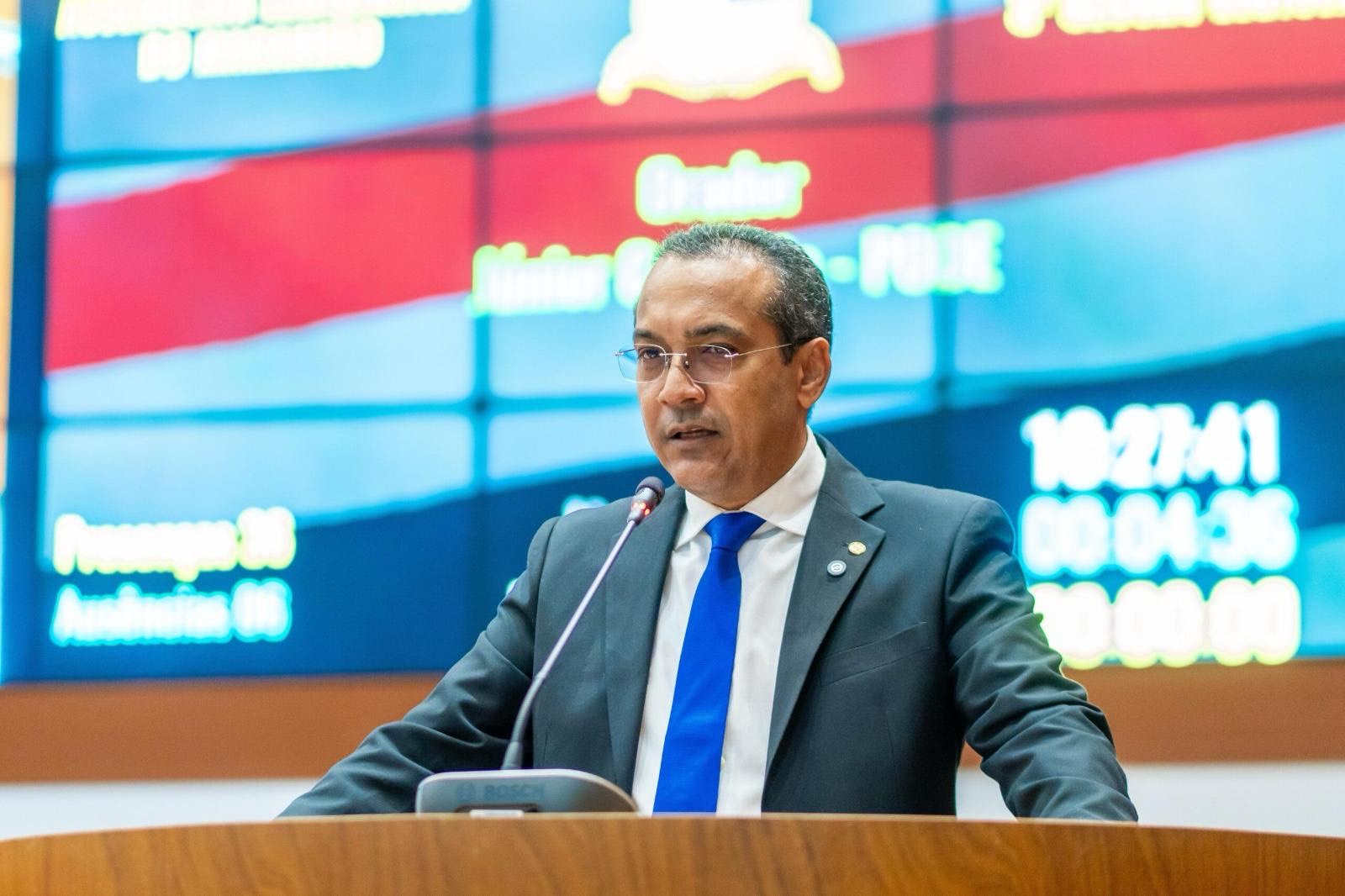 Júnior Cascaria propõe criação do Cadastro Estadual de Voluntários para Ações Sociais