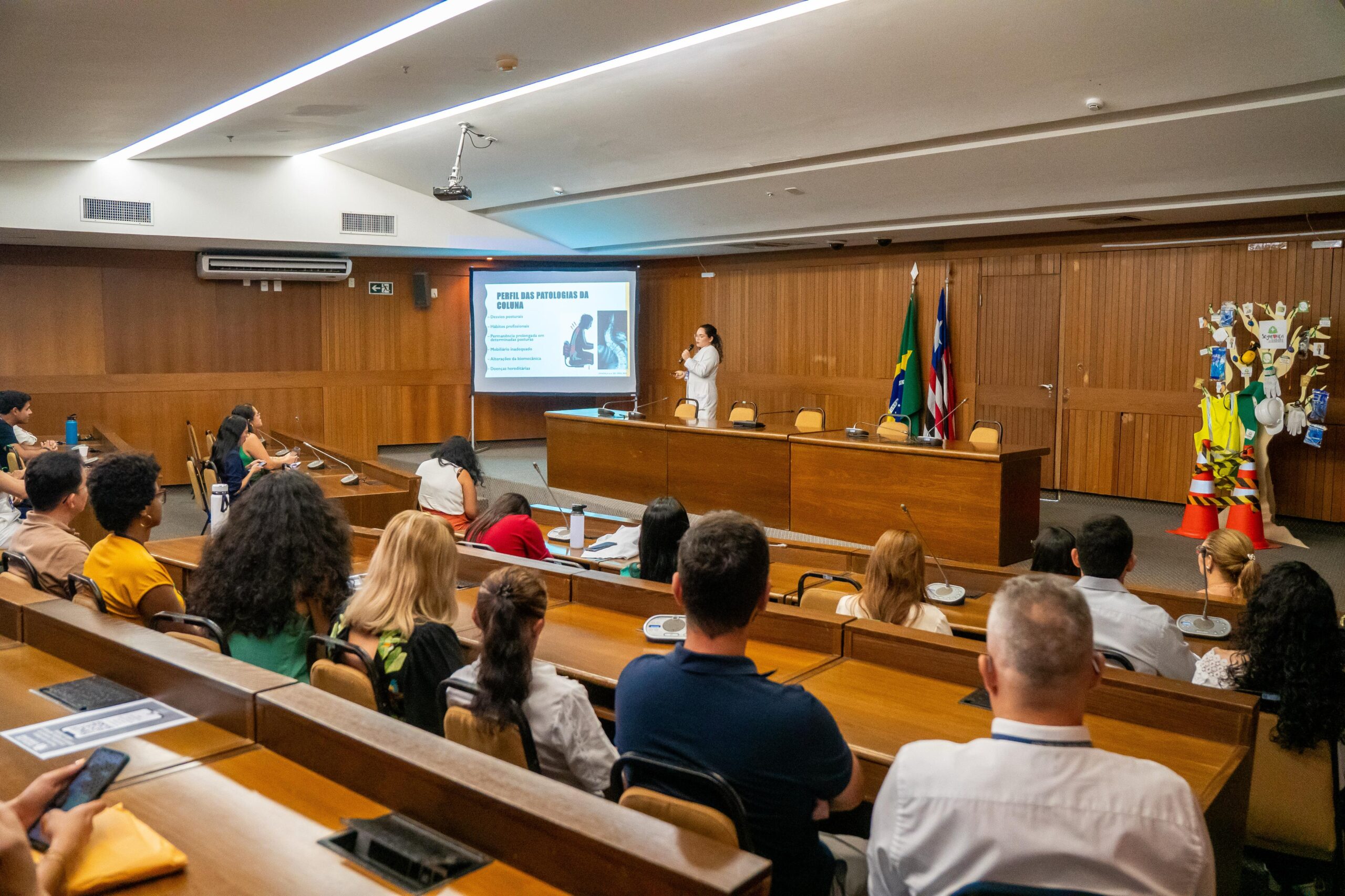 Abril Verde – Assembleia promove ciclo de palestras sobre prevenção de doenças ocupacionais